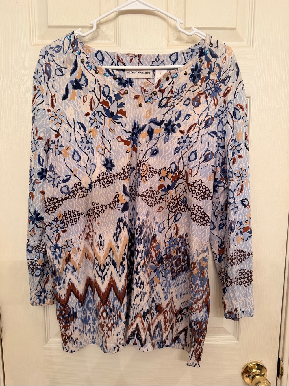 Alfred Dunner Light Blue Floral Chevron Print Top